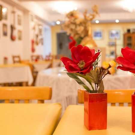 Hotel Las Maras Puerto Madryn Kültér fotó
