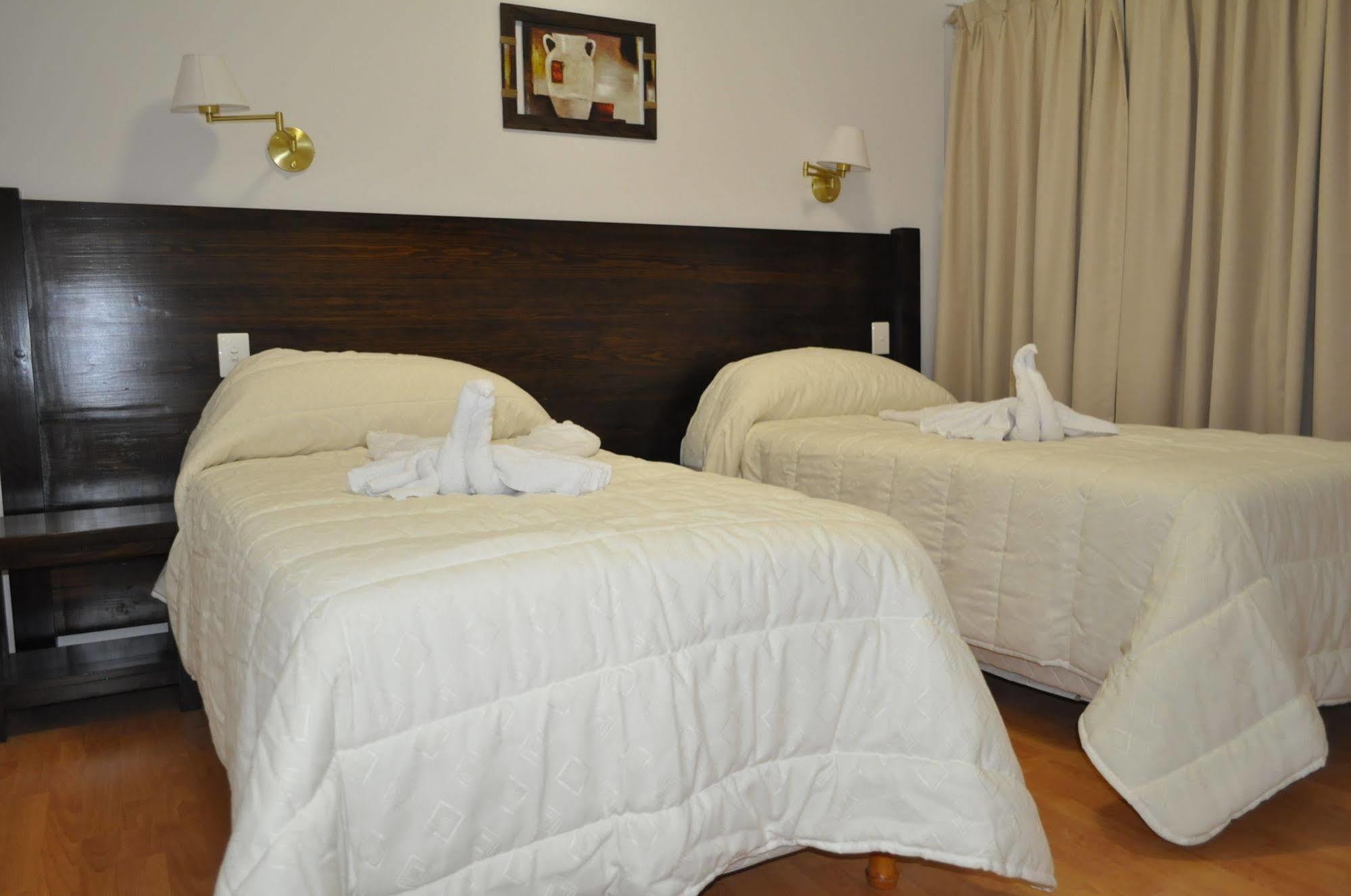 Hotel Las Maras Puerto Madryn Kültér fotó