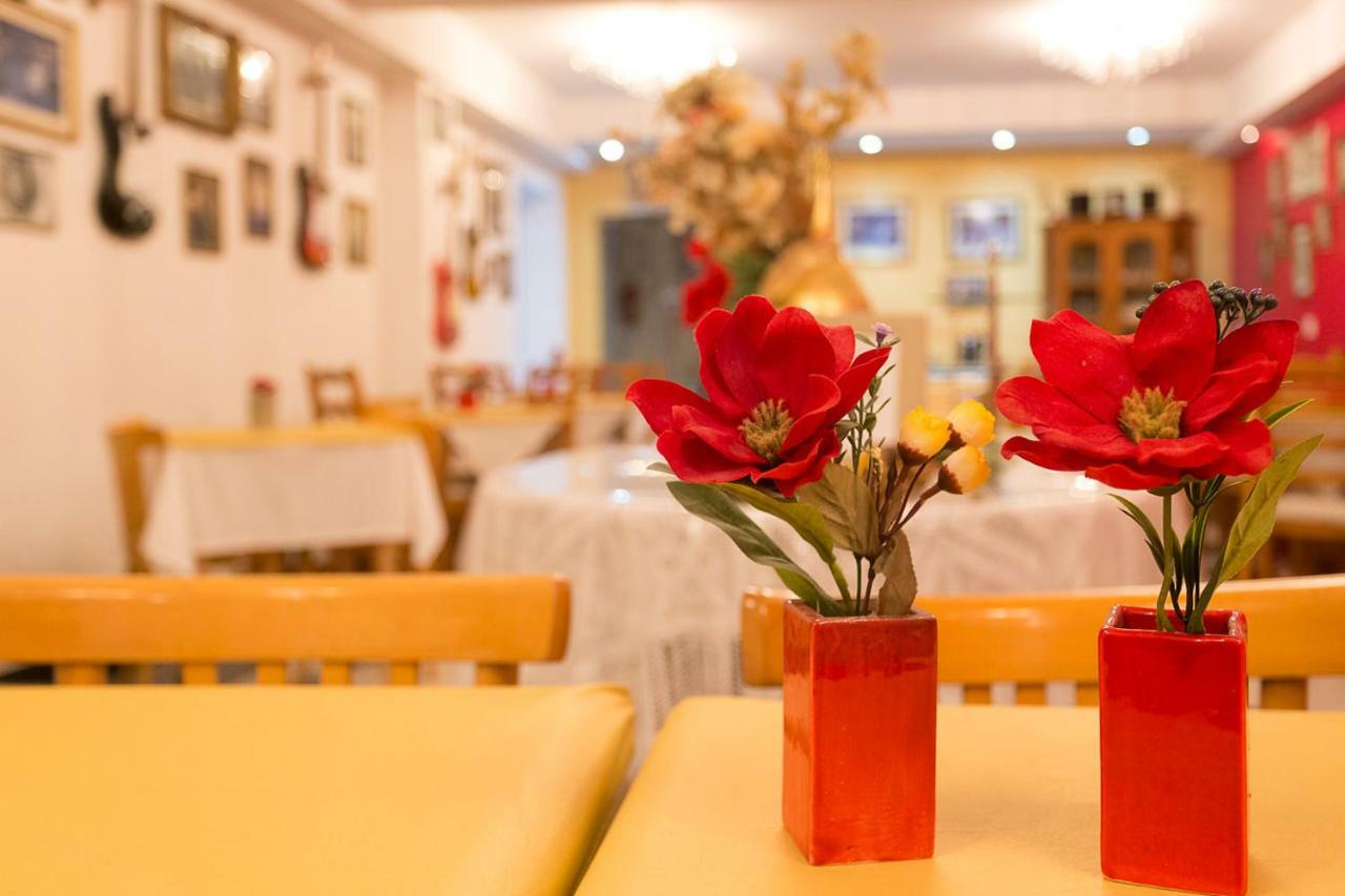 Hotel Las Maras Puerto Madryn Kültér fotó