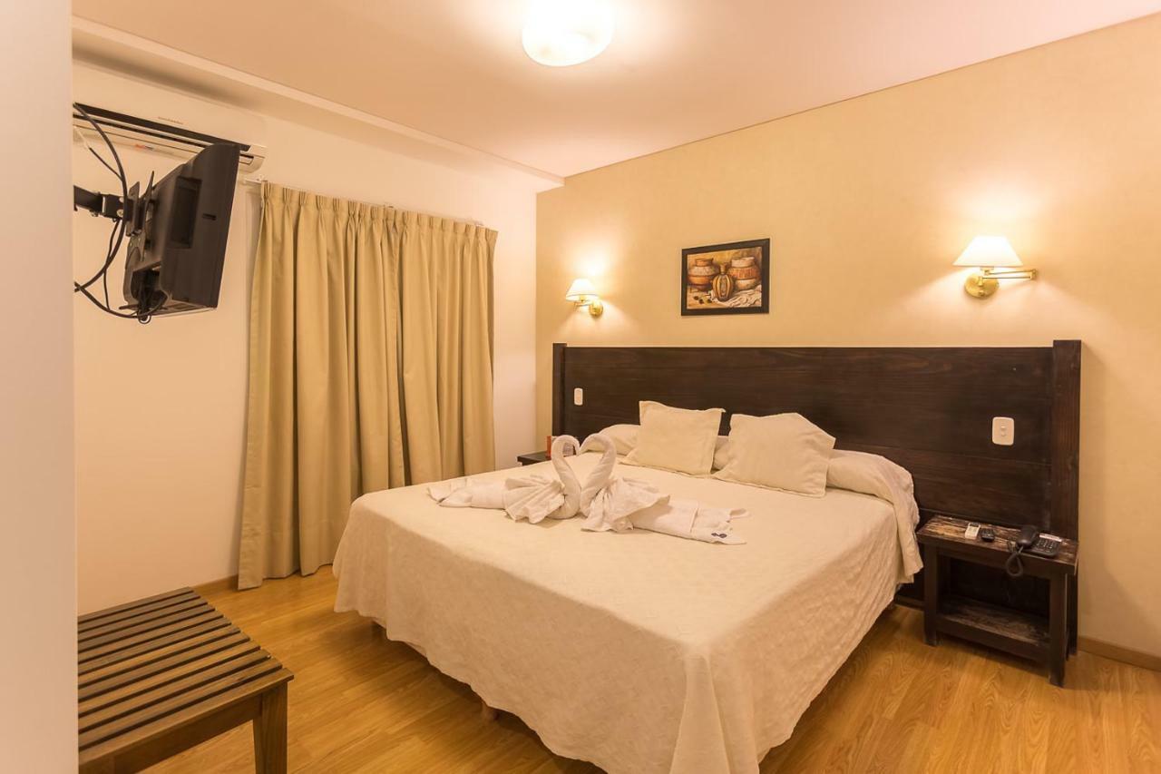 Hotel Las Maras Puerto Madryn Kültér fotó
